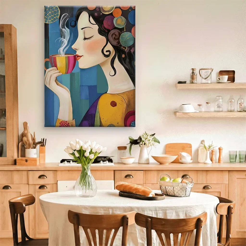 Tableau déco cuisine représentant une femme avec une tasse de café fumant