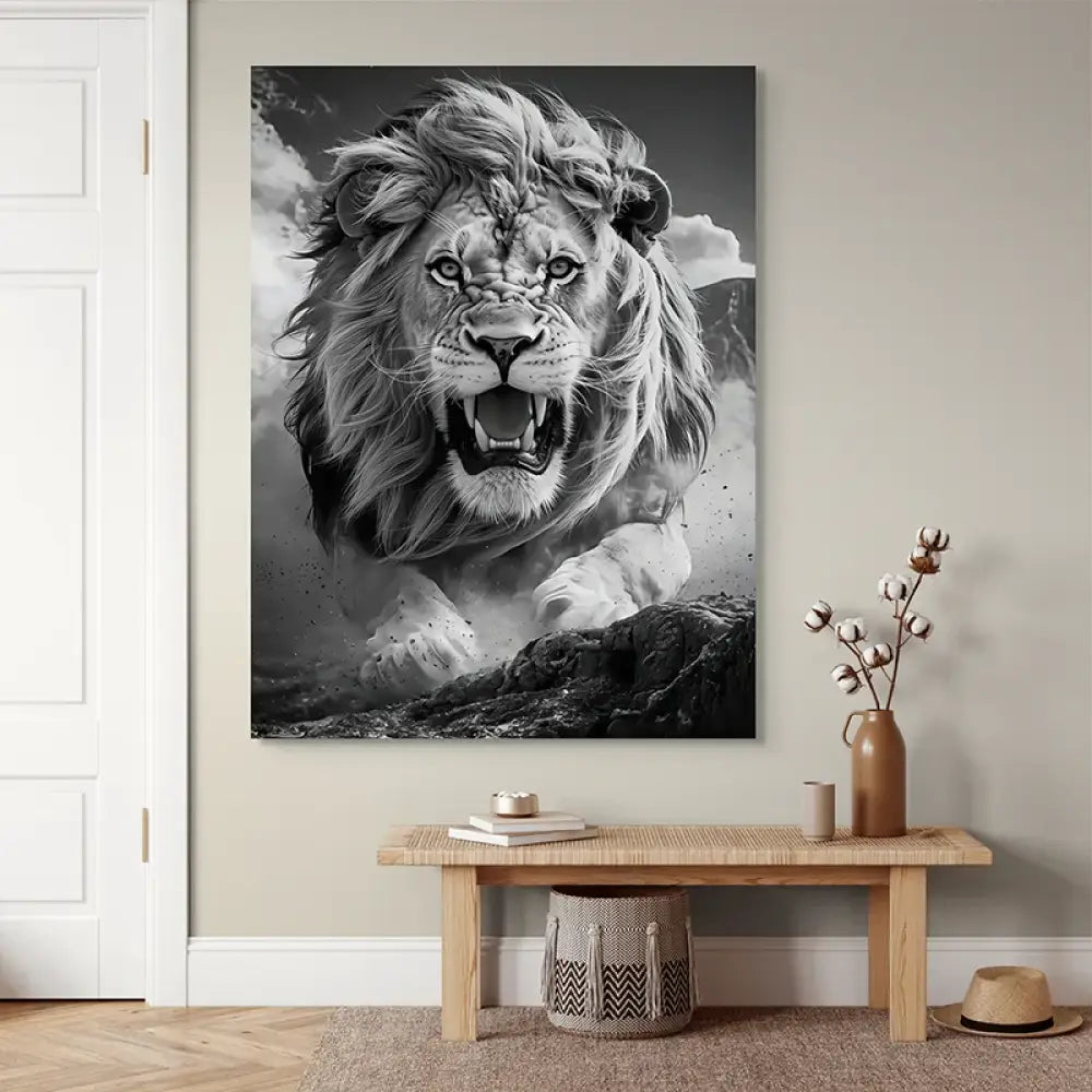 tableau lion noir et blanc face au roi gros plan