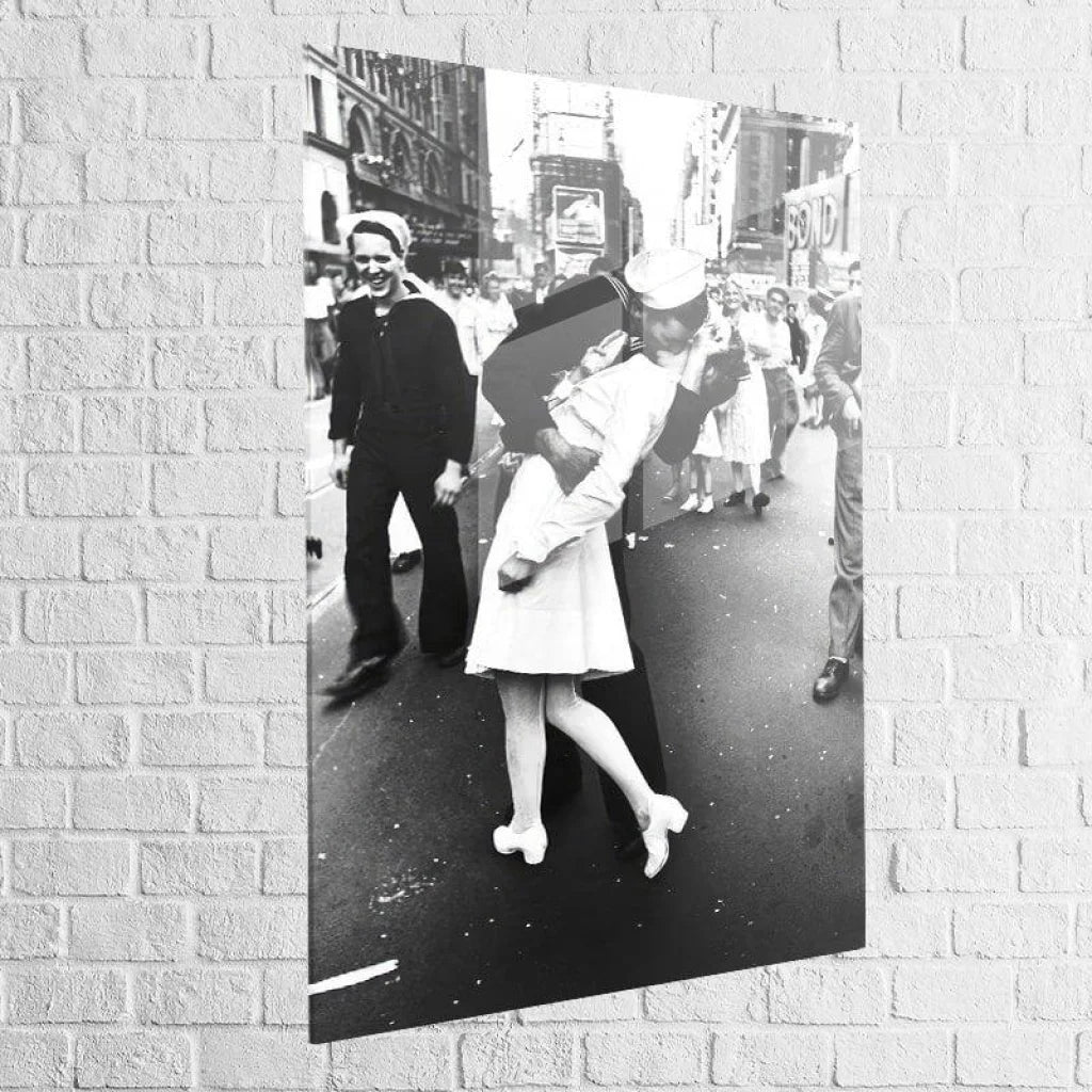 Tableau Vintage Le Baiser de Time Square 1945 - Montableaudeco