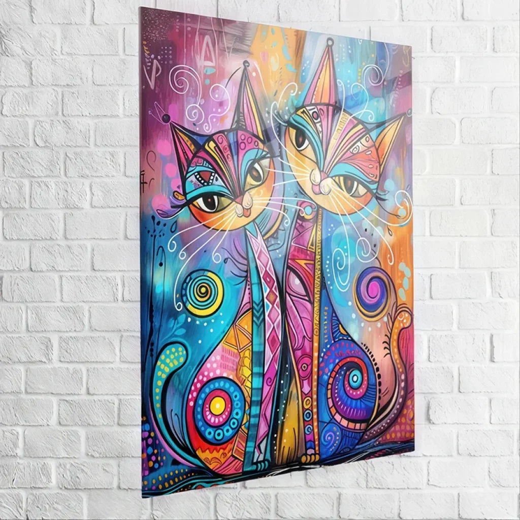 œuvre murale joyeuse avec chats stylisés

