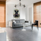 tableau graffiti pop lettrages fluo sur fond doux